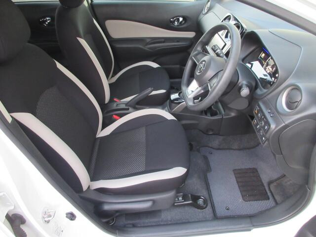 �^�]�Ȃł��B