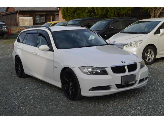 3シリーズツーリング320i