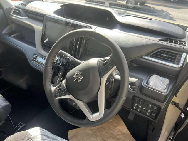 新車!最新モデル人気のアースカラー同じ価格でお好きな色オプション選べますドラレコETCナビTVお好きなメーカでお買い得価格で取り付け可能勿論正規新車販売スズキ副代理店安心全国メーカー保証付!