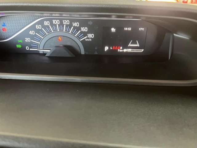 新車!最新モデル人気のアースカラー同じ価格でお好きな色オプション選べますドラレコETCナビTVお好きなメーカでお買い得価格で取り付け可能勿論正規新車販売スズキ副代理店安心全国メーカー保証付!