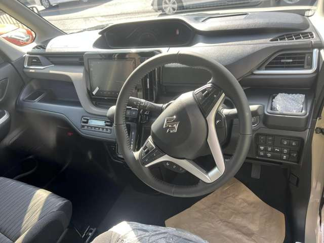 新車!最新モデル人気のアースカラー同じ価格でお好きな色オプション選べますドラレコETCナビTVお好きなメーカでお買い得価格で取り付け可能勿論正規新車販売スズキ副代理店安心全国メーカー保証付!