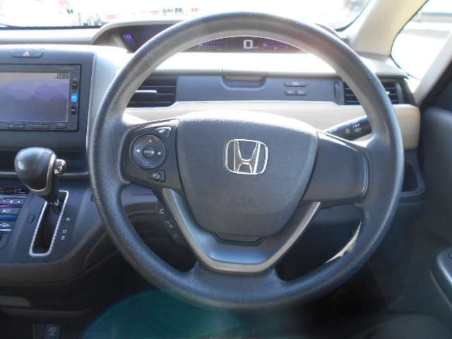 フリード1.5 G 4WD