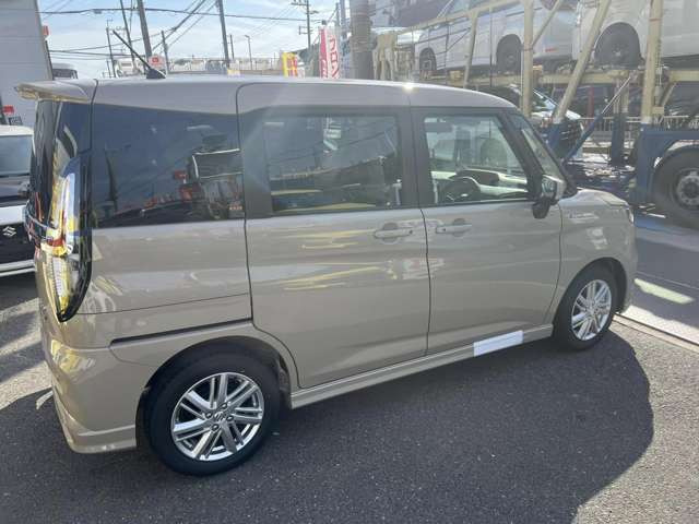 新車!最新モデル人気のアースカラー同じ価格でお好きな色オプション選べますドラレコETCナビTVお好きなメーカでお買い得価格で取り付け可能勿論正規新車販売スズキ副代理店安心全国メーカー保証付!