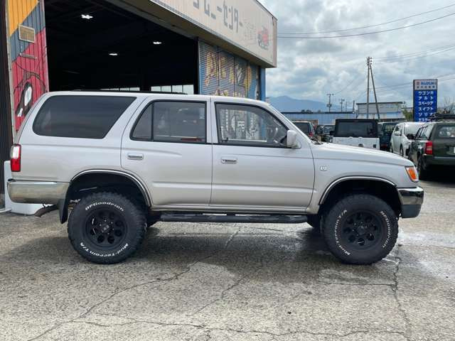 ハイラックスサーフ