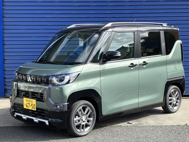 デリカミニ(三菱) G プレミアム 中古車画像