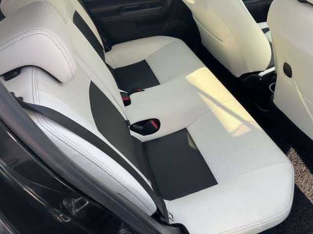 アクア1.5 G ソフトレザーセレクション