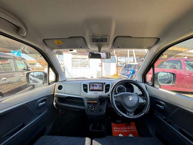 初心者の方でも安心して運転していただける視野の広さとなっております。