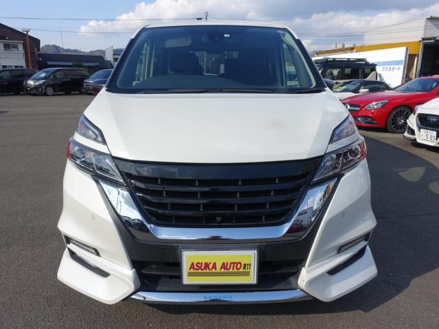 セレナ1.2 e-POWER ハイウェイスターV