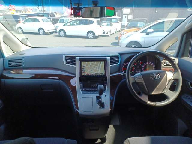 ヴェルファイア2.4 Z