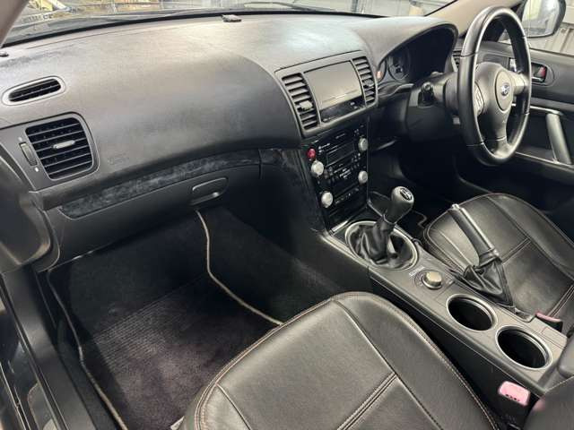 ☆お客様のカーライフをお手伝いさせて頂きます☆お客様のご要望をできるだけ詳しくお聞きして、お応えできるよう努力致します。車検・修理・板金塗装など、お気軽にご連絡下さい!