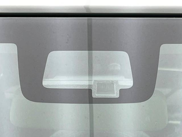 �y�X�Y�L �Z�[�t�e�B�T�|�[�g�z���s���ɑO���̎ԗ�����F�����A�Փ˂������Ȏ��͌x��ƃu���[�L�ŏՓˉ���Ɣ�Q�y�����A�V�X�g�B�����S�Ƀh���C�u�����y���݂��������܂��B