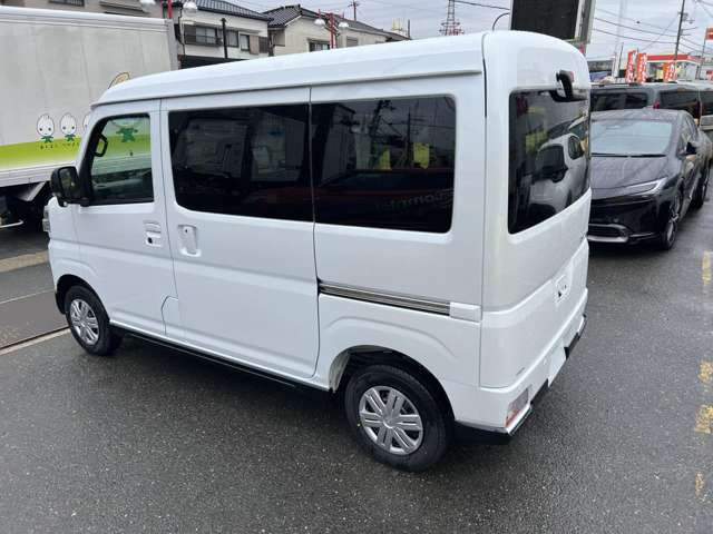 ���[!�l�C��RS���D���ȃI�v�V�������t���\1����肨���߂ɗ����d���X���C�h�h�ALED�w�b�h���C�g�v�b�V���X�^�[�g�d�i�[�h�A�~���[ �E�B���J�[�~���[�A�_�v�e�B�u�N���[�Y�R���g���[��B�J�����R�[�i�[�Z���T