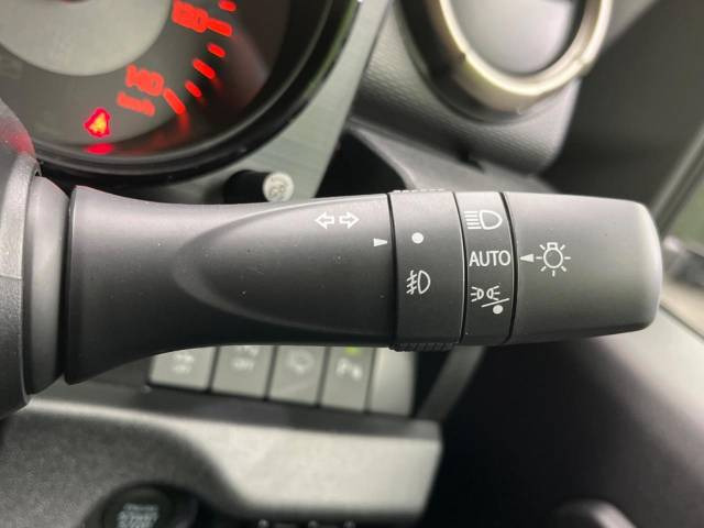 �y�I�[�g���C�g�z����̖��邳�ɉ����Ď����Ńw�b�h���C�g�̓_���E�������ł���@�\�ł�!���C�g�̕t���Y��E�����Y��Ȃǂ������Ȃ�A�J�̓���[���̑��s�����S!�g���l���ʉߎ����֗��ł���