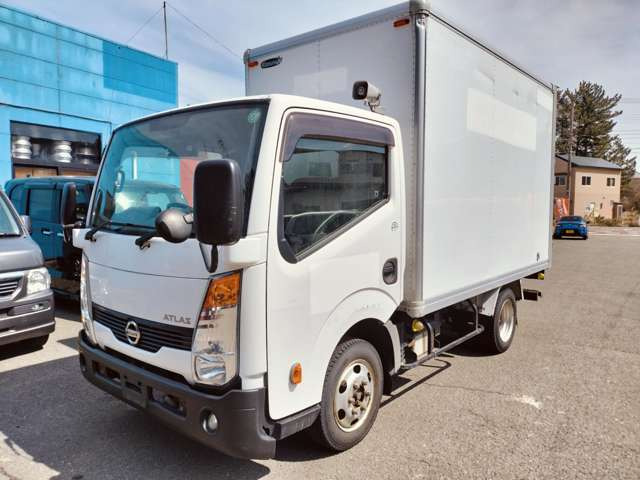 アトラス3.0 ダブルキャブ フルスーパーロー ディーゼル 4WD