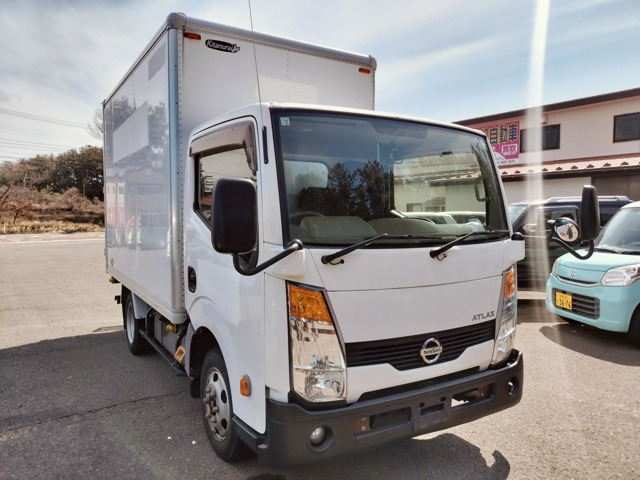 アトラス3.0 ダブルキャブ フルスーパーロー ディーゼル 4WD