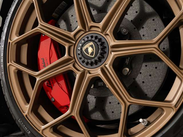 Ultimae - �G�N�X�e���f�b�h���U�[�C���e���A195,250�~�A�V�[�g�T�C�h�Ƀg���R���[���J��-�� Ultimae ���S�h�J388,630�~�A