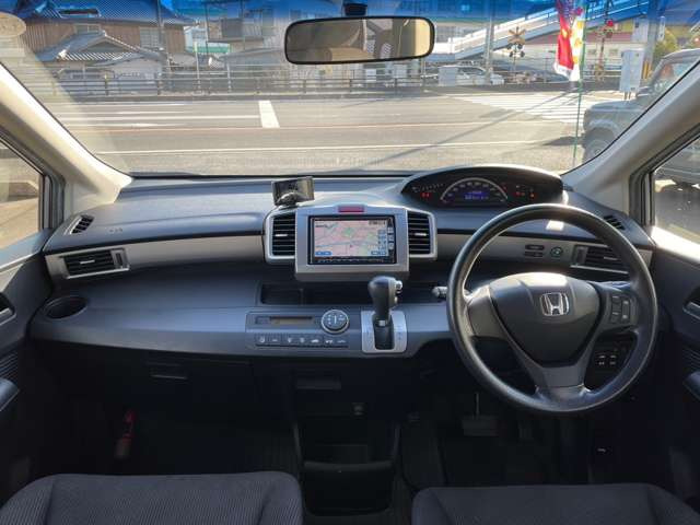 フリード1.5 G ジャストセレクション