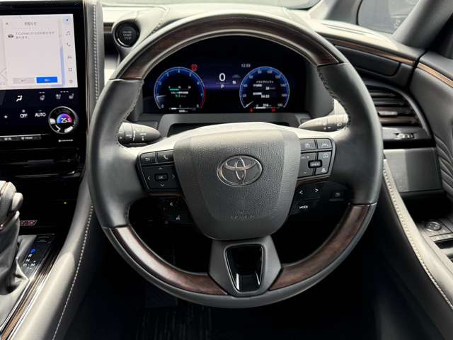 お客様の安心を第一に考え、当社にて24時間ロードサービスを行っております。