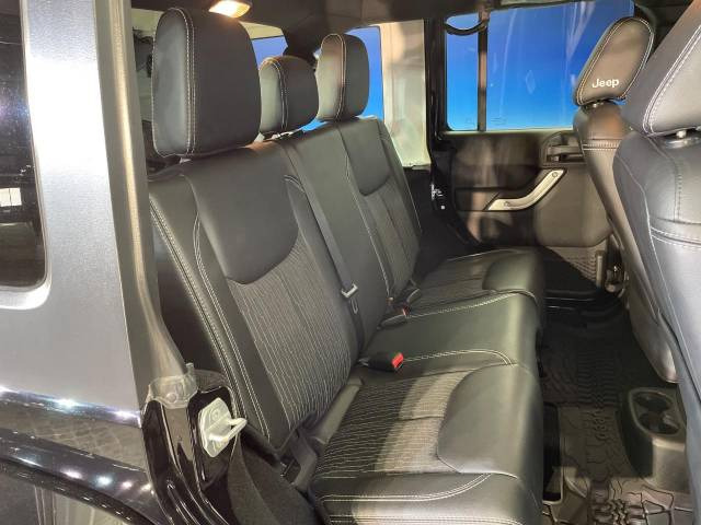 ���㕔���Ȃ��C�ɂȂ�悤�ȃL�Y�E�����ւ��蓙�A�傫�ȃ_���[�W�͂Ȃ��A�ǍD�ȏ�Ԃł��B