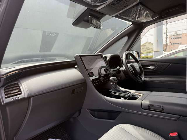 前に乗ってた車がだいぶ古くて下取厳しいかな&hellip;と思っている方!ぜひお気軽にご相談させてください!下取車を乗ってご来店いただければ、しっかりと査定させて頂きます!