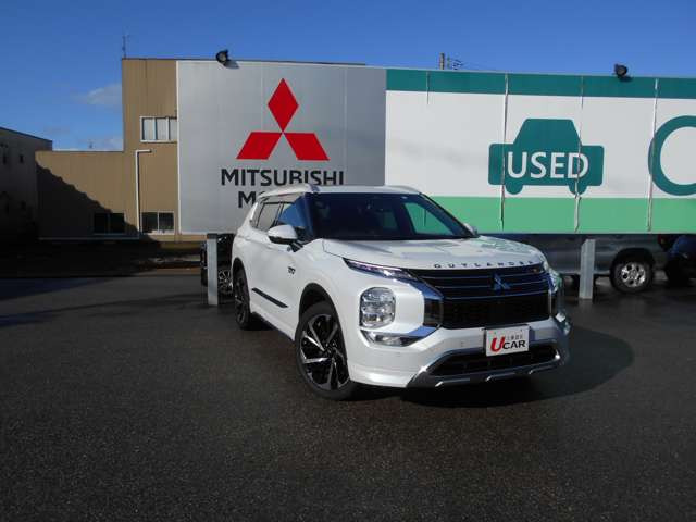 アウトランダーPHEV 2.4 P 4WD