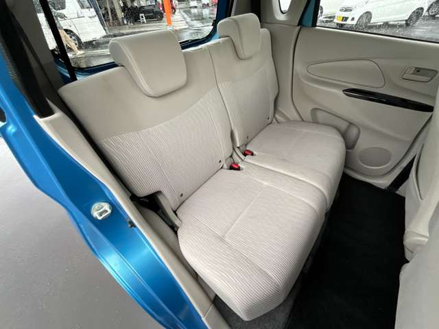 ���Ђł͌��I�������Ԃ𖈌���ʂɎd������s�Ȃ��A�����߂₷�����i�ł��񋟂��Ă���܂���