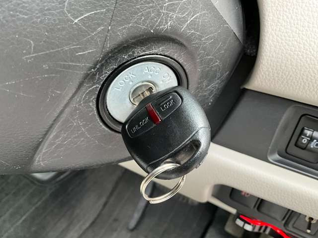 �y�L�[���X�G���g���[�z���ꂽ�ꏊ����h�A�̊J���ł��A�����^�b�`�Ŋy�X��荞�߂܂���