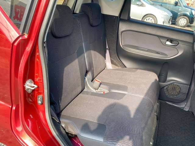 ���X�ł͌��I�������Ԃ𖈌�100��ȏ�̎d������s�Ȃ��A�����ȉ��i�ŊF�l�ɂ��񋟂����Ē����Ă���܂���