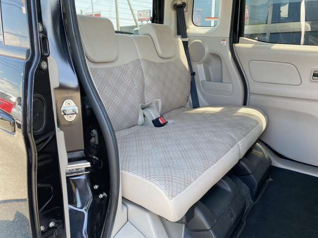 ���Ђł͌��I�������Ԃ𖈌���ʂɎd������s�Ȃ��A�����߂₷�����i�ł��񋟂��Ă���܂���