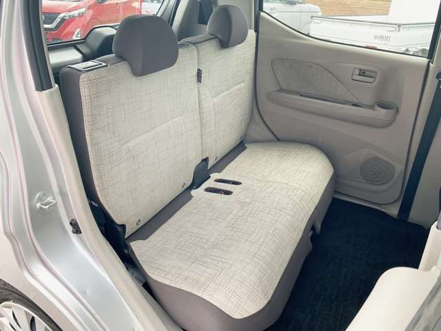 ���Ђł͌��I�������Ԃ𖈌���ʂɎd������s�Ȃ��A�����߂₷�����i�ł��񋟂��Ă���܂���