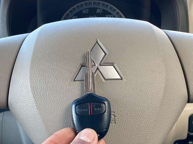 �y�L�[���X�G���g���[�z���ꂽ�ꏊ����h�A�̊J���ł��A�����^�b�`�Ŋy�X��荞�߂܂���