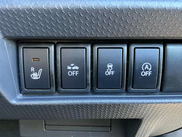 �y�Փˌy�����u�z���s���ɑO���̎ԗ�����F�����A�Փ˂������Ȏ��͌x��ƃu���[�L�ŏՓˉ���Ɣ�Q�y�����A�V�X�g�B�����S�Ƀh���C�u�����y���݂��������܂��B