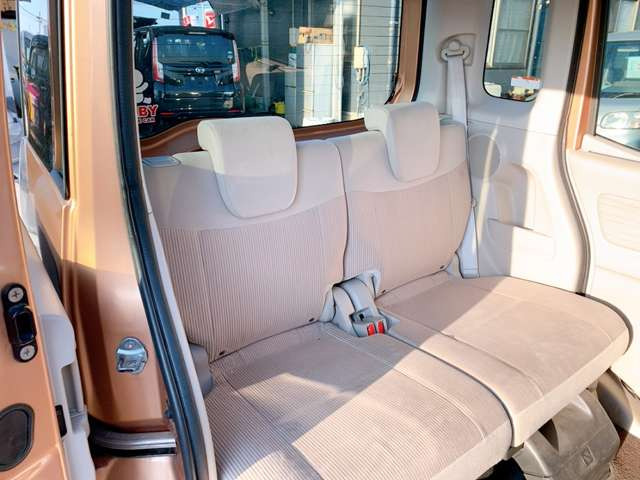 ���X�ł͌��I�������Ԃ𖈌�100��ȏ�̎d������s�Ȃ��A�����ȉ��i�ŊF�l�ɂ��񋟂����Ē����Ă���܂���