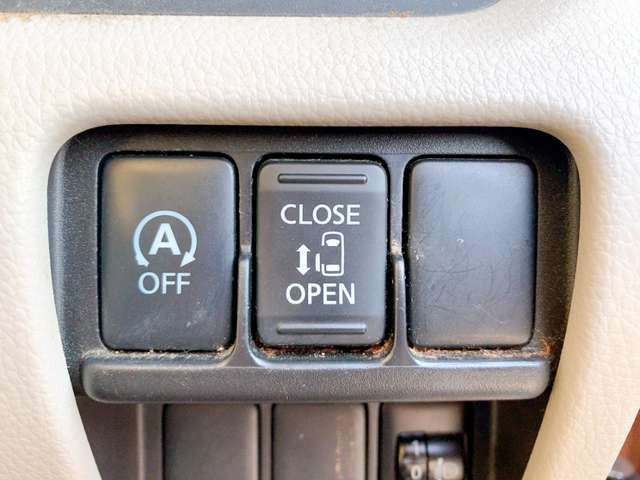 �y�d���X���C�h�h�A�z�h�A�̊J�������^�b�`�ōs�����Ƃ��ł��܂����֗��ȋ@�\�̈�ł��ˁ�