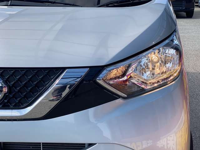 LED���C�g�ւ��ύX�\�ł�!����]�̍ۂɂ͓��X�X�^�b�t�܂ł��C�y�ɂ����k������!