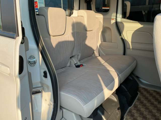 当店では厳選したお車を毎月100台以上の仕入れを行ない、お得な価格で皆様にご提供させて頂いております♪