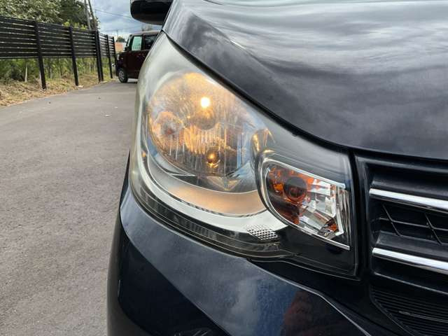 �w�b�h���C�g��LED���C�g�ւ��ύX�\�ł�!����]�̍ۂɂ͓��X�X�^�b�t�܂ł��C�y�ɂ����k������!