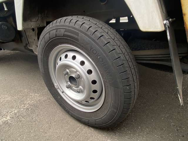 実際に見ていただければこの車の良さが伝わるかと思いますので、ぜひ一度ご来店ください!