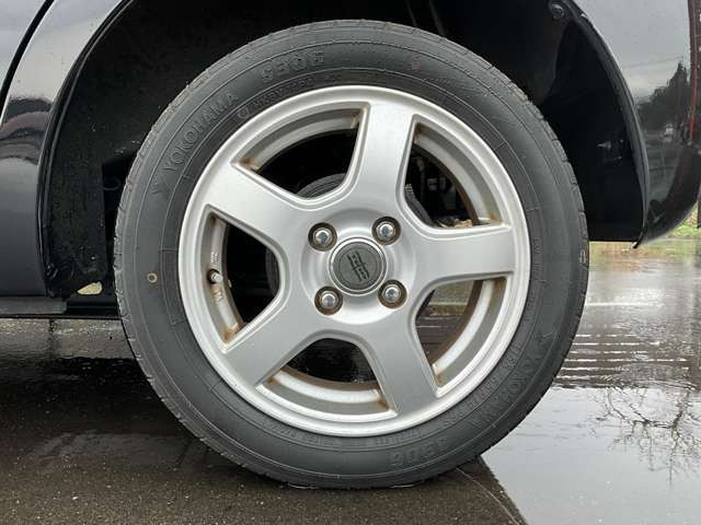 お好みのアルミホイールへのカスタムもお答えいたします!ご希望の際には当店スタッフまでお気軽にご相談下さい♪