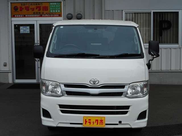 ハイエースバン3.0 DX ロング GLパッケージ ディーゼル 4WD