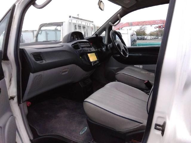 デリカスぺースギア2.8 シャモニー エアロルーフ ディーゼル 4WD