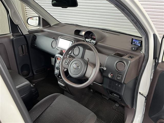 ポルテ1.5 F ウェルキャブ 助手席リフトアップシート Aタイプ