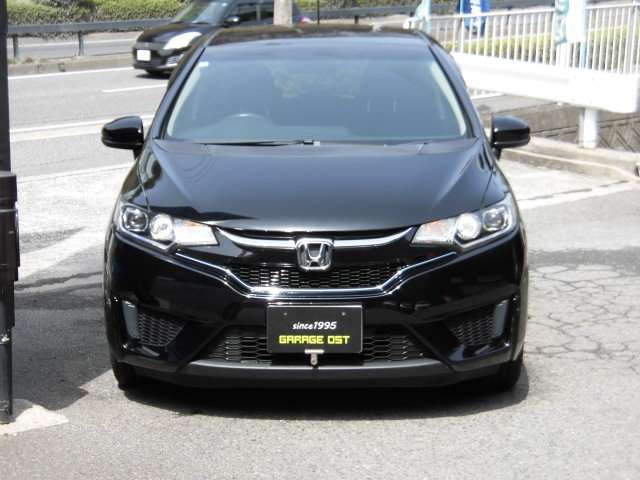 �l�C�̃t�B�b�gHV���A�u���b�N�ŁA�����i�r�ŁA�t���Z�OTV�ŁABluetooth�ŁA�o�b�N�J�����ŁA�h�����R�ŁAETC�ŁA�I�[�g���C�g�ŁALED�w�b�h���C�g�ŁA�Ԍ�2�N�����t���ŋ����̉��i^^