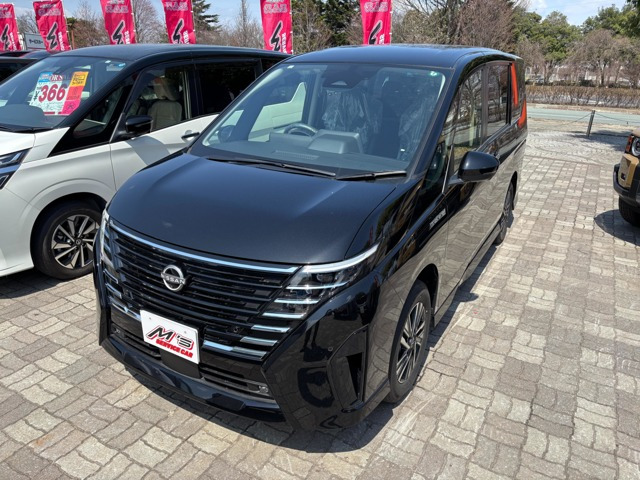 セレナ(日産) 2.0 ハイウェイスター V 4WD　8人乗り プロパイロット BSM 全周囲カメラ 中古車画像