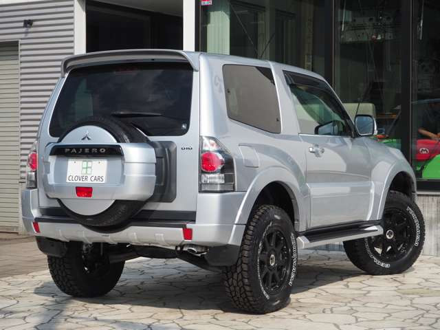 な、なんと只今、当店でご成約のお客様に『夏冬ワイパーブレード』をプレゼント!水はけの悪いワイパーでの視界不良は運転の妨げになり大変危険です!『カーセンサーを見た』とスタッフまでお伝え下さい☆