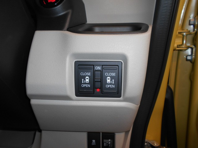 N-BOXファッションスタイル 4WD