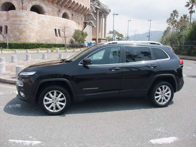 チェロキーリミテッド 4WD