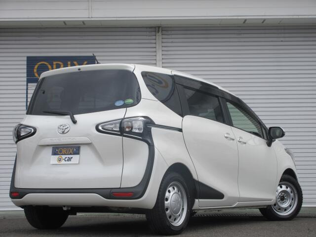 シエンタ1.5 ファンベース X