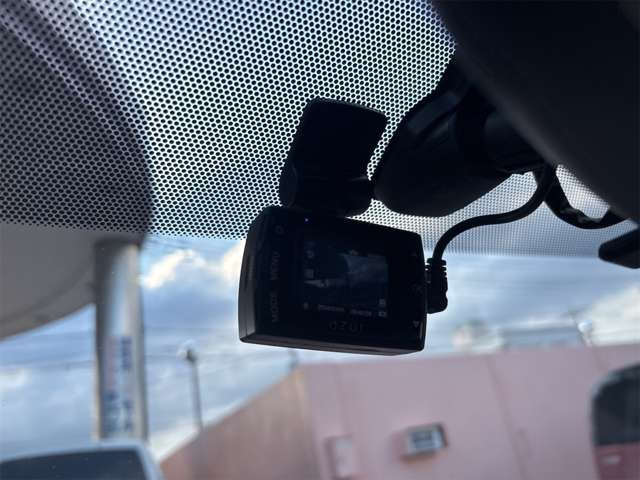 ドライブレコーダー