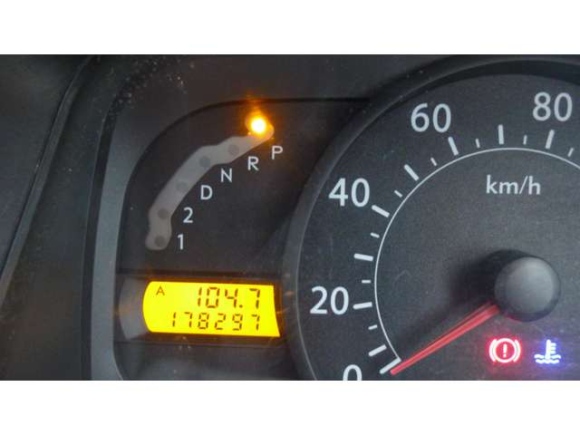 走行少な目17.9万kmです